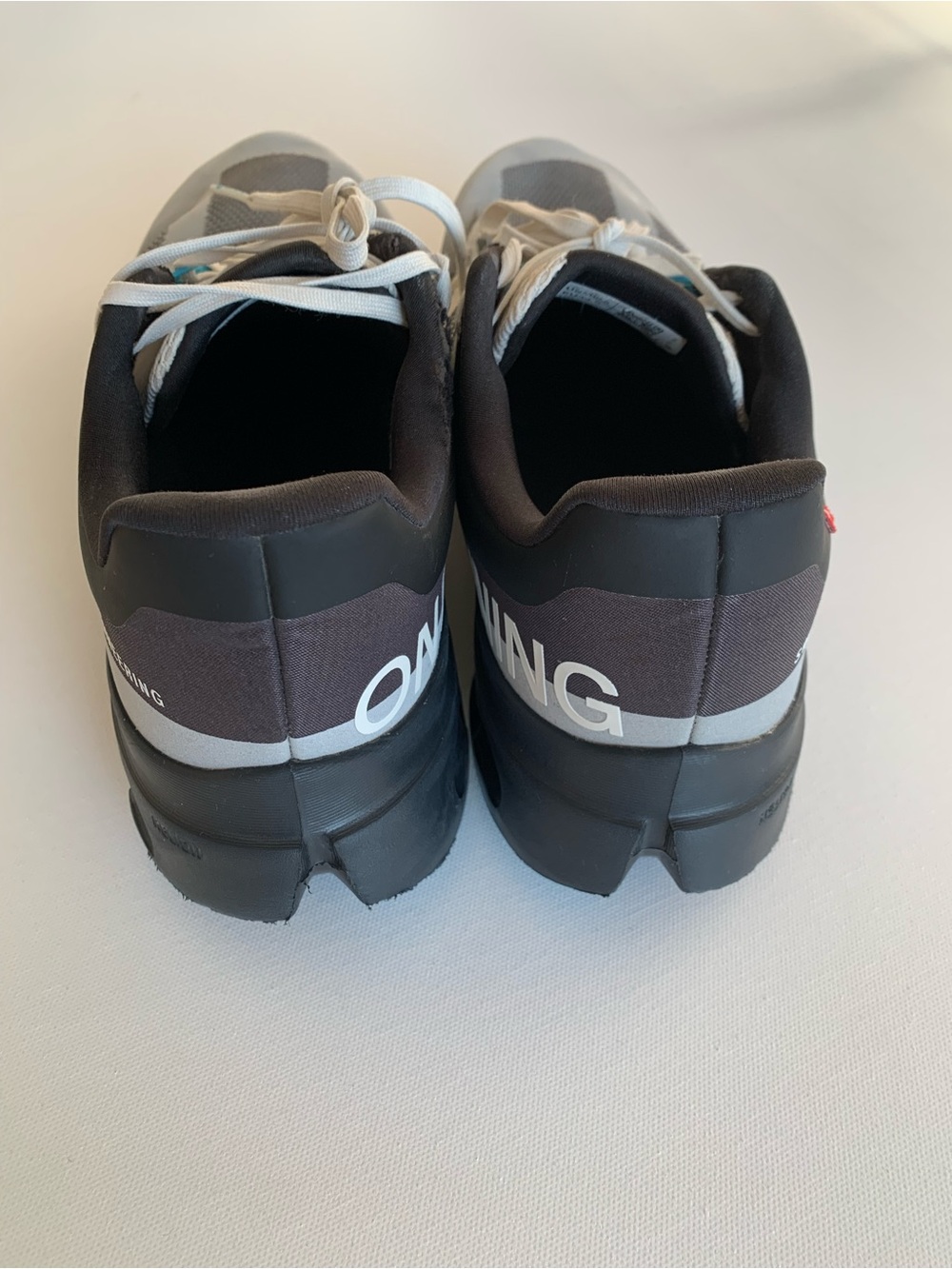 On cloudsurfer Running Men's Athletic Shoes men’s 10.5 - Picture 10 of 15